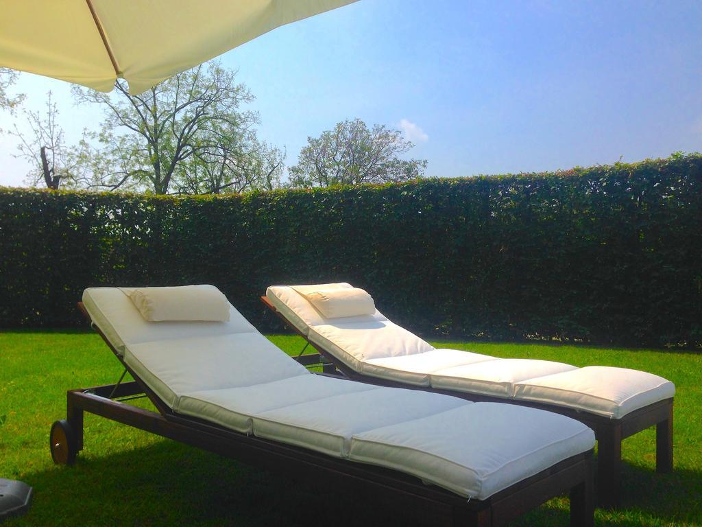 Vila Le 5 Frecce Cavour Exteriér fotografie