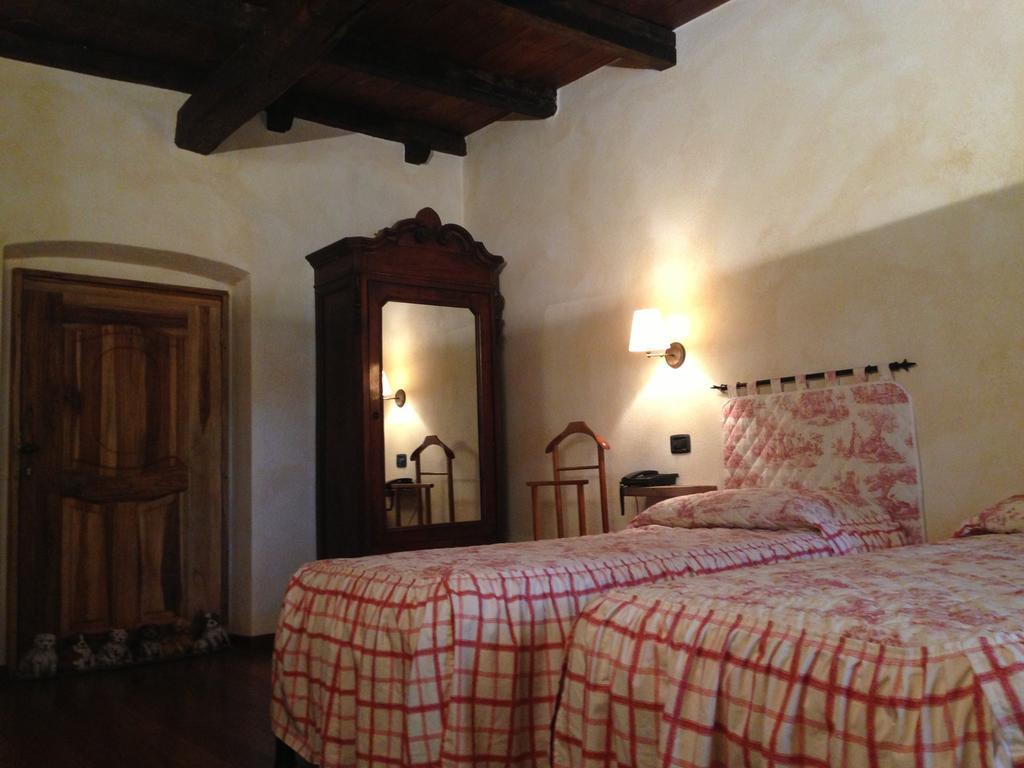 Vila Le 5 Frecce Cavour Pokoj fotografie