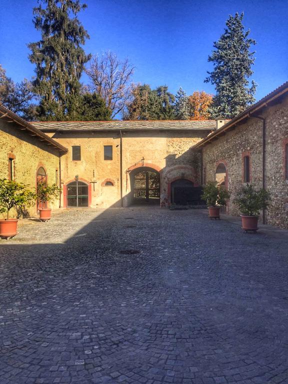 Vila Le 5 Frecce Cavour Exteriér fotografie