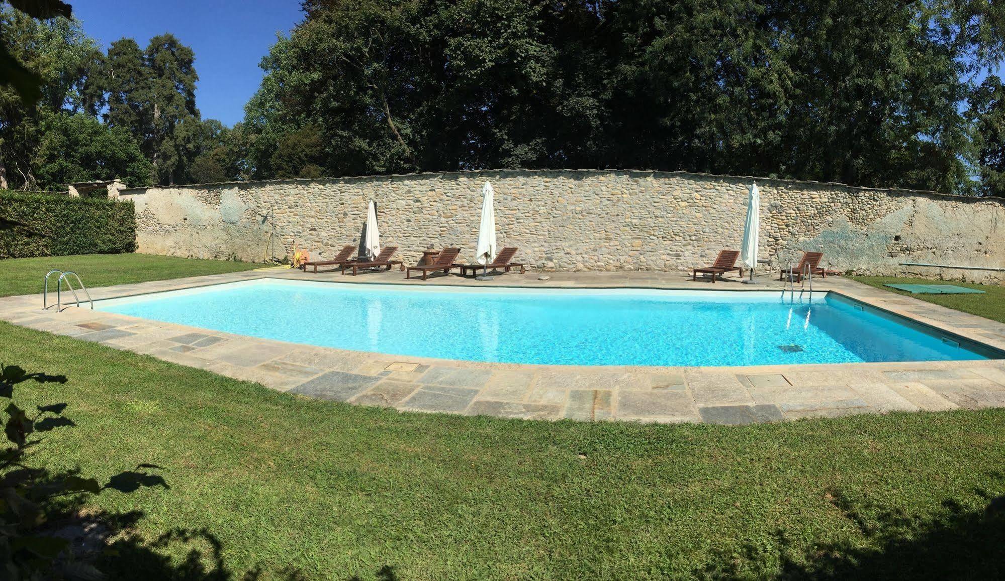 Vila Le 5 Frecce Cavour Exteriér fotografie